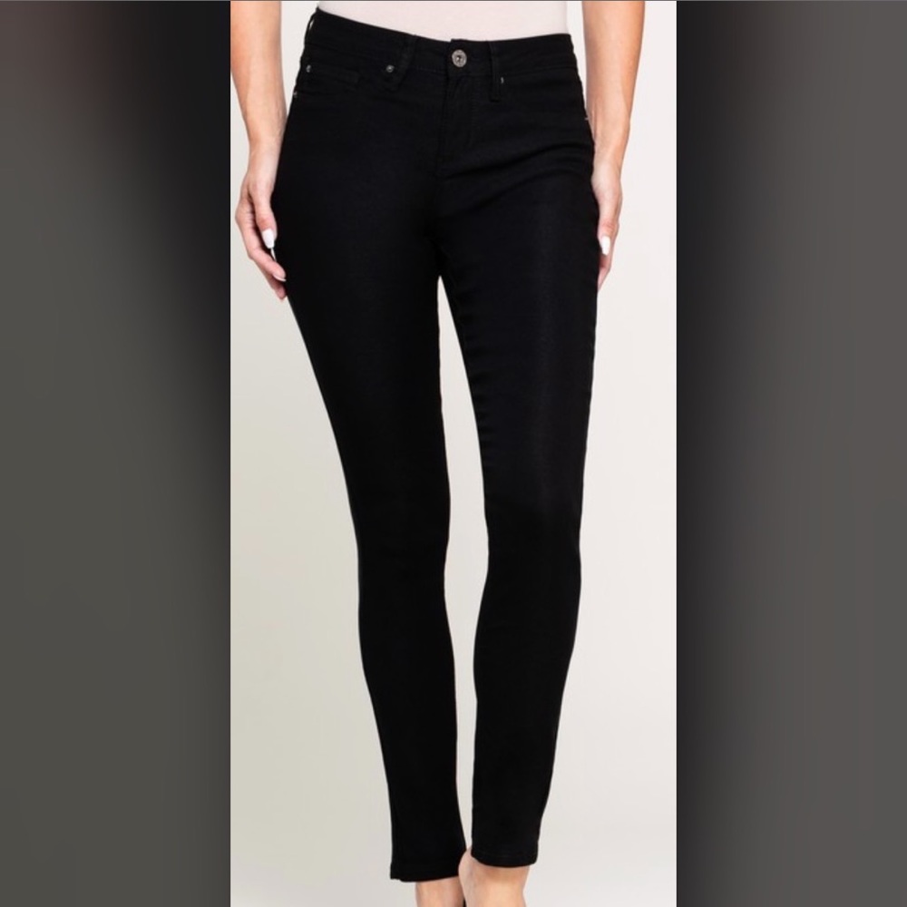 YMI-royalty for me hyperstretch skinnies!